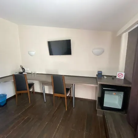Afina Hotel 4*